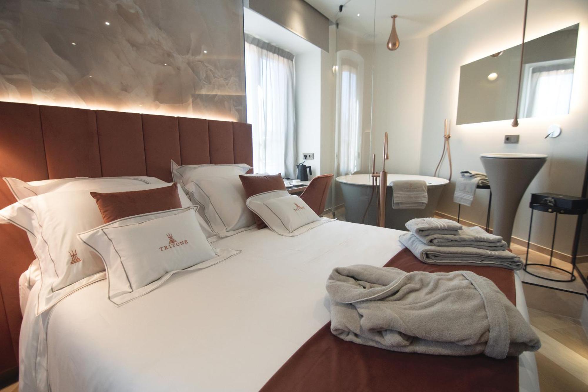 Tritone Luxury Suites Fontana Di Trevi — Foto 3